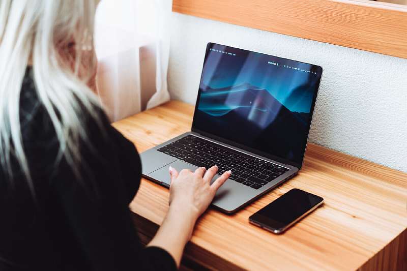 Рунетом рулят «ВКонтакте» и Mail.Ru Group Рунетом рулят «ВКонтакте» и Mail.Ru Group